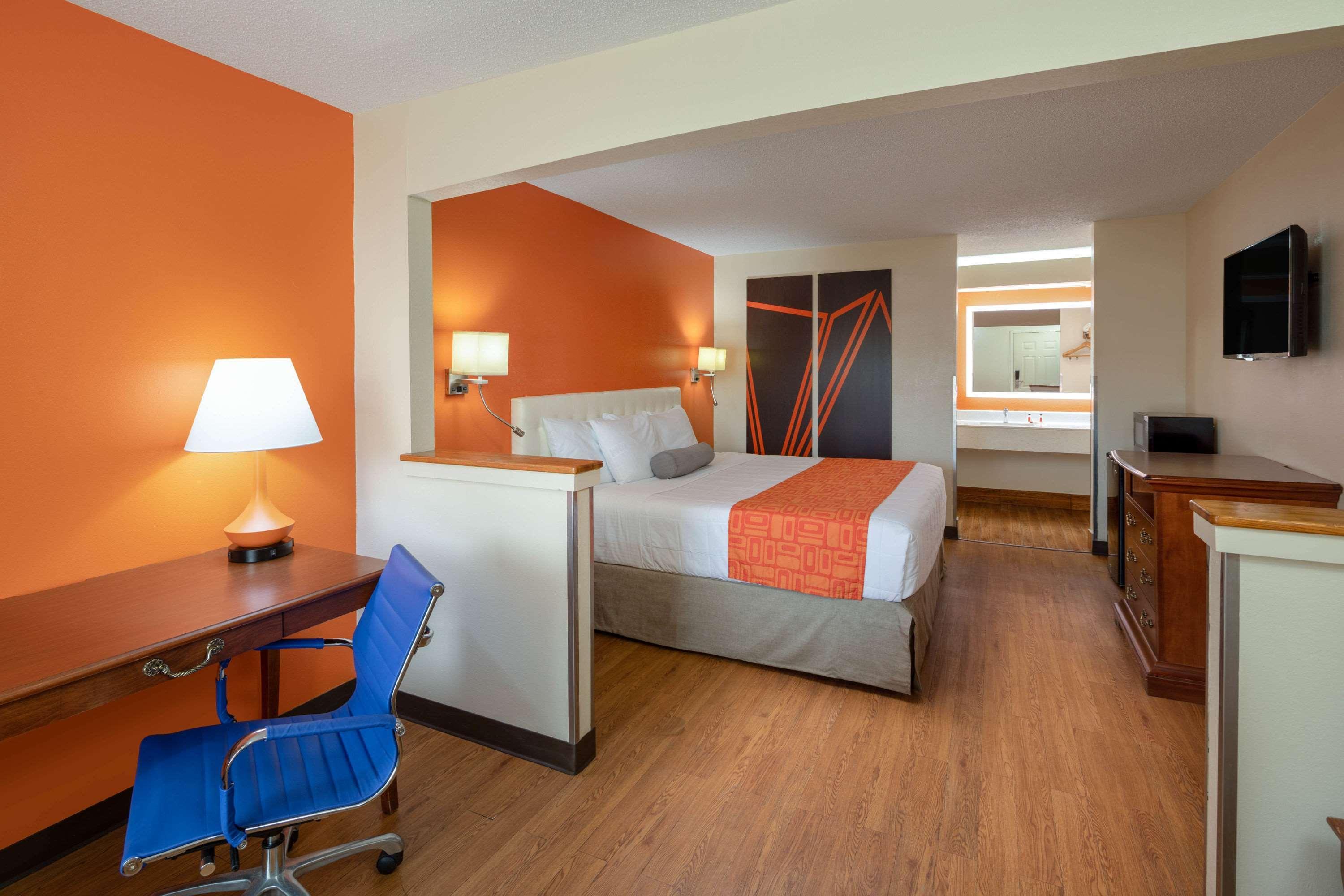 Howard Johnson By Wyndham Savannah Ga Georgetown Exteriör bild