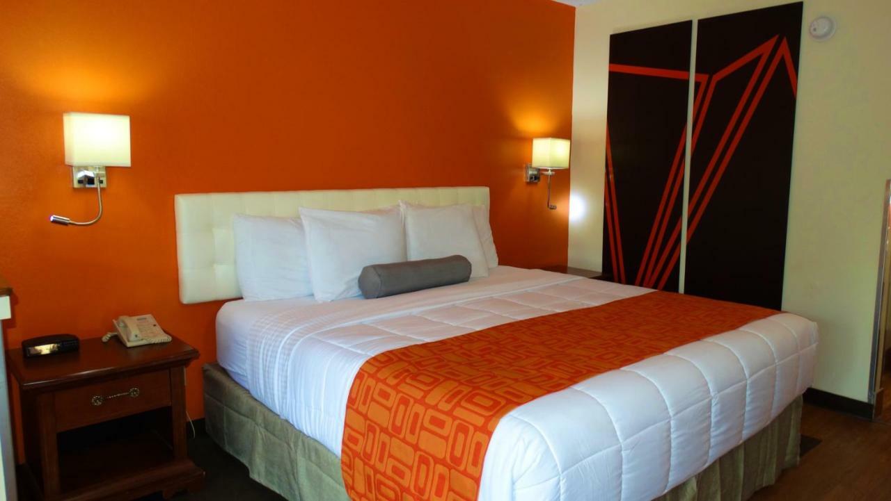 Howard Johnson By Wyndham Savannah Ga Georgetown Exteriör bild